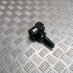 Aizdedzes slēdzene priekš VW PHAETON 2003