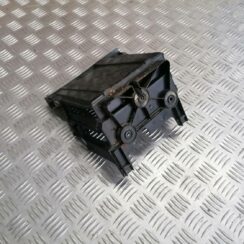 Vadības bloka kronšteins priekš VW PHAETON 2003