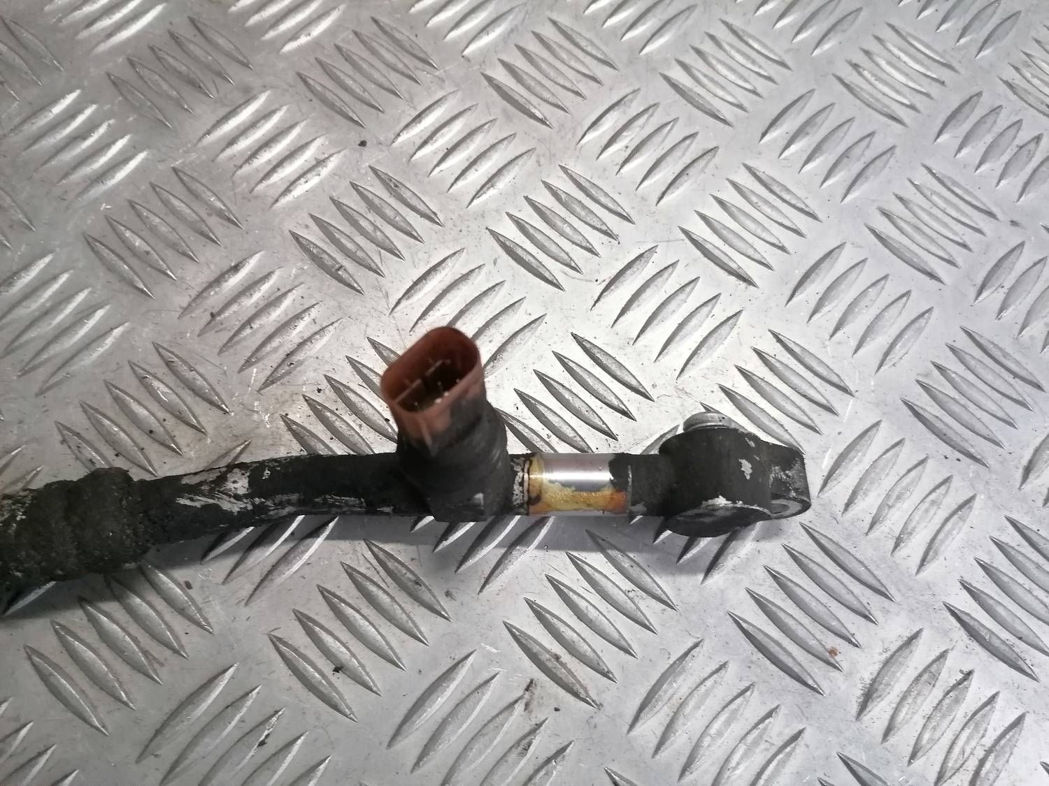 Gaisa kondicioniera caurule priekš VW PHAETON 2003 4 Gaisa kondicioniera caurule priekš VW PHAETON 2003