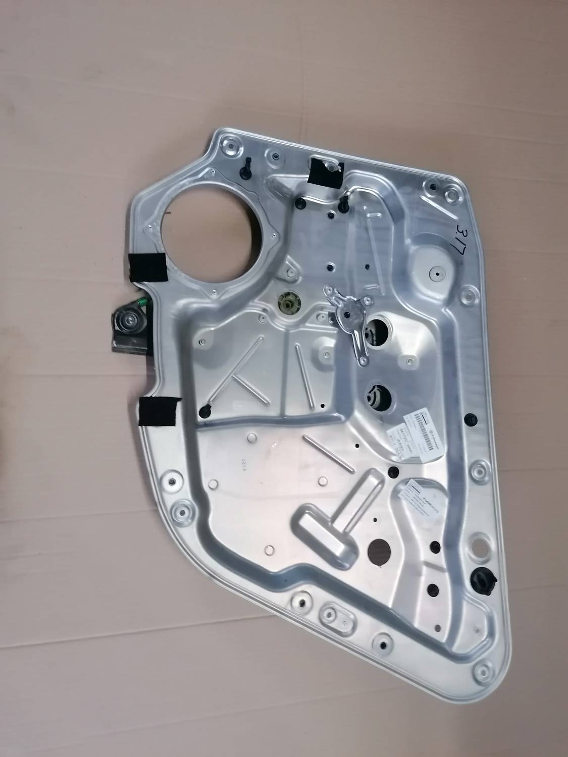 Stikla pacelšanas mehānisma panele priekš VW PHAETON 2003