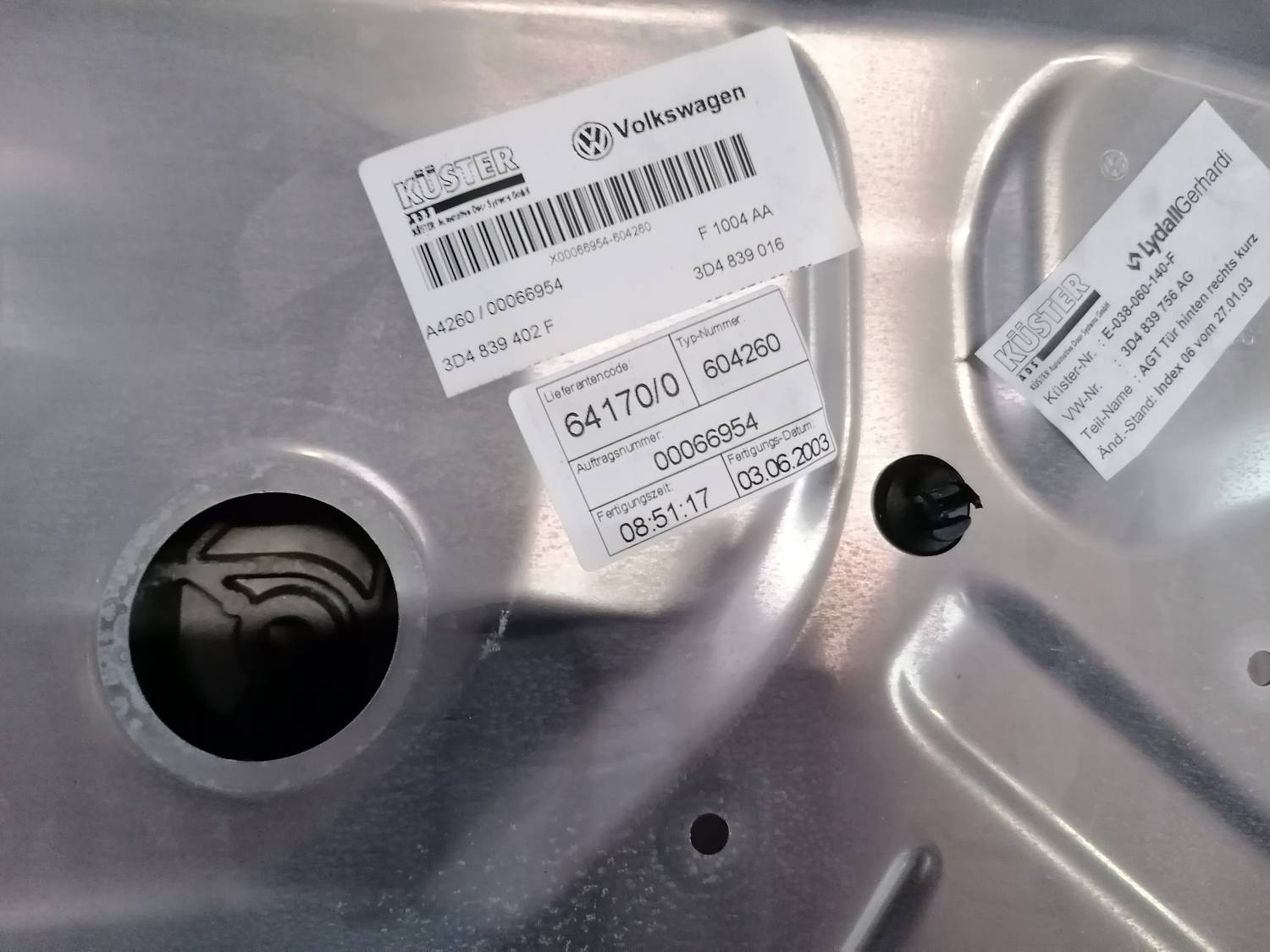 Stikla pacelšanas mehānisma panele priekš VW PHAETON 2003