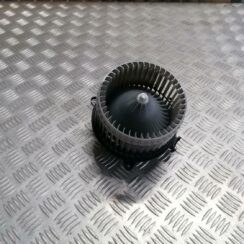 Salona ventilators priekš OPEL INSIGNIA SPORTS TOURER 2013