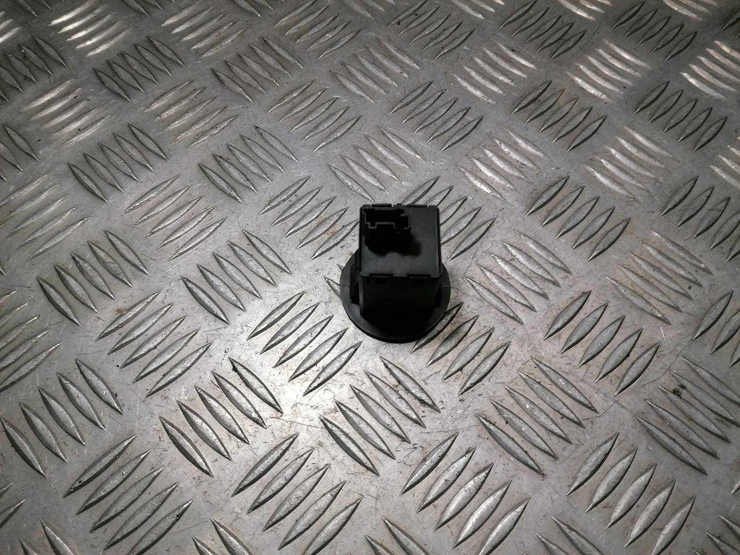 Drošības spilvena izslēgšanas slēdzis priekš OPEL INSIGNIA SPORTS TOURER 2013