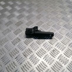 Pārsega atveršanas rokturis salonā priekš OPEL INSIGNIA SPORTS TOURER 2013