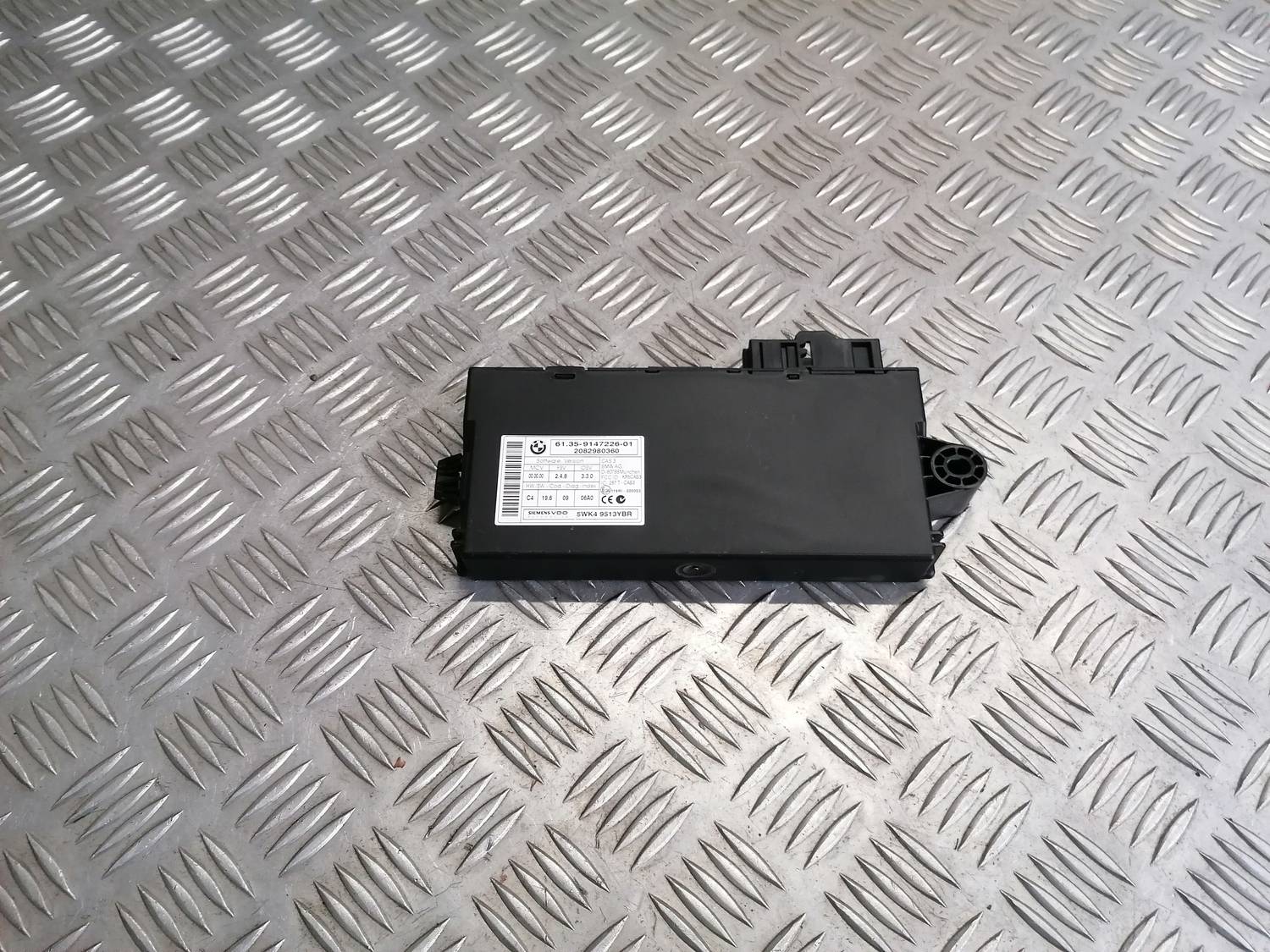 CAS vadības bloks priekš BMW 318D E91 2008 TOURING 2 CAS vadības bloks priekš BMW 318D E91 2008 TOURING