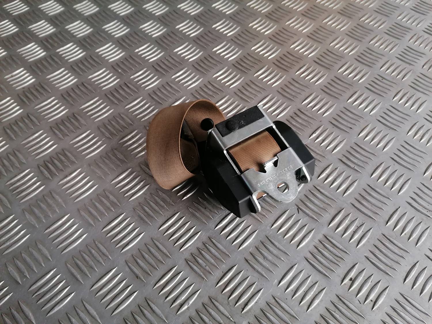 Aizmugurējā kreisa drošības josta priekš BMW 318D E91 2008 TOURING 3 Aizmugurējā kreisa drošības josta priekš BMW 318D E91 2008 TOURING