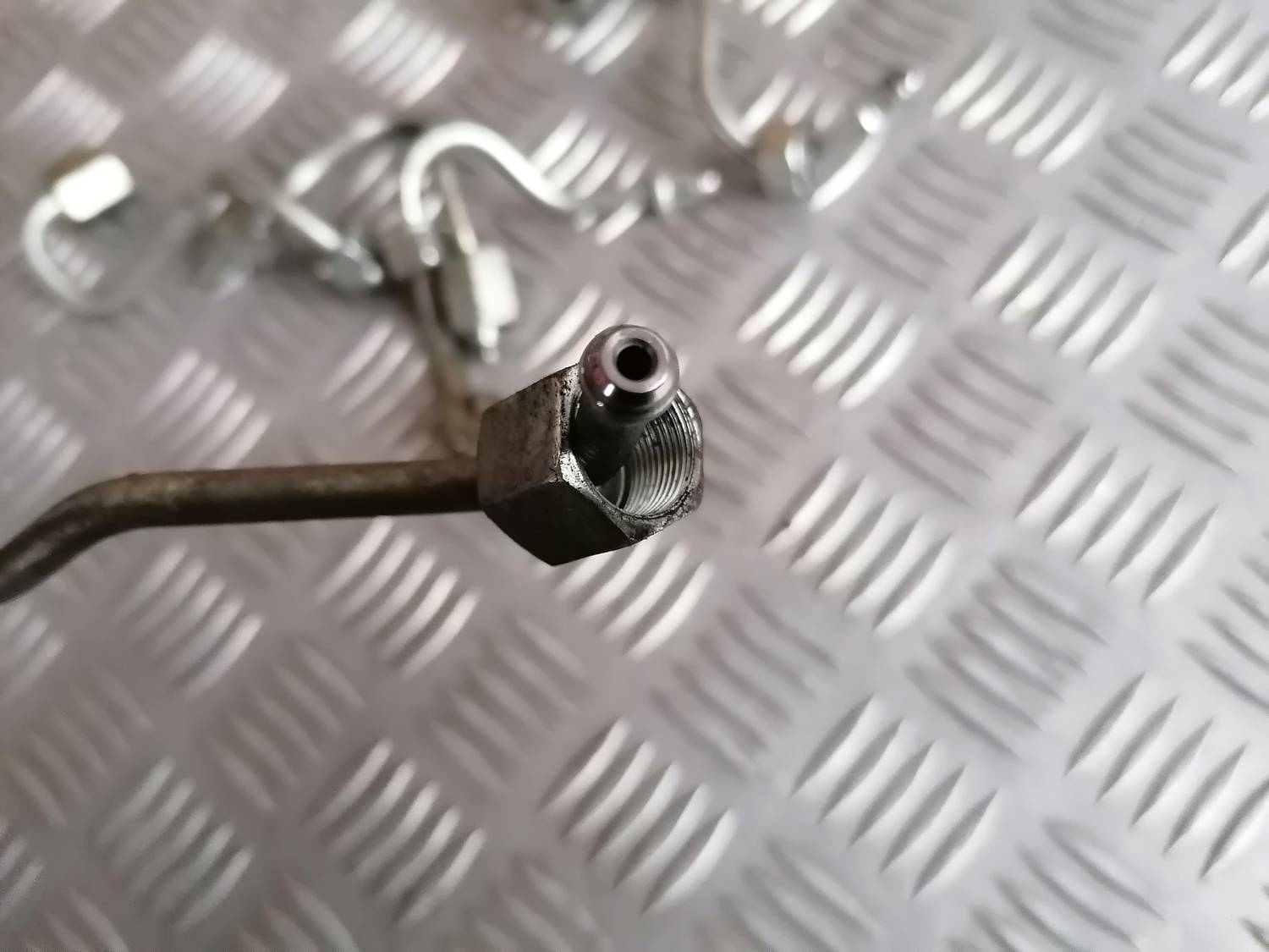 Degvielas caurule priekš BMW 318D E91 2008 TOURING