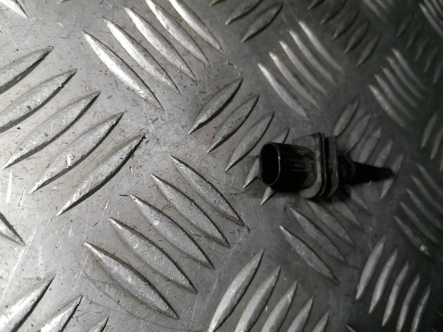 Temperatūras devejs priekš BMW 318D E91 2008 TOURING 2 Temperatūras devejs priekš BMW 318D E91 2008 TOURING