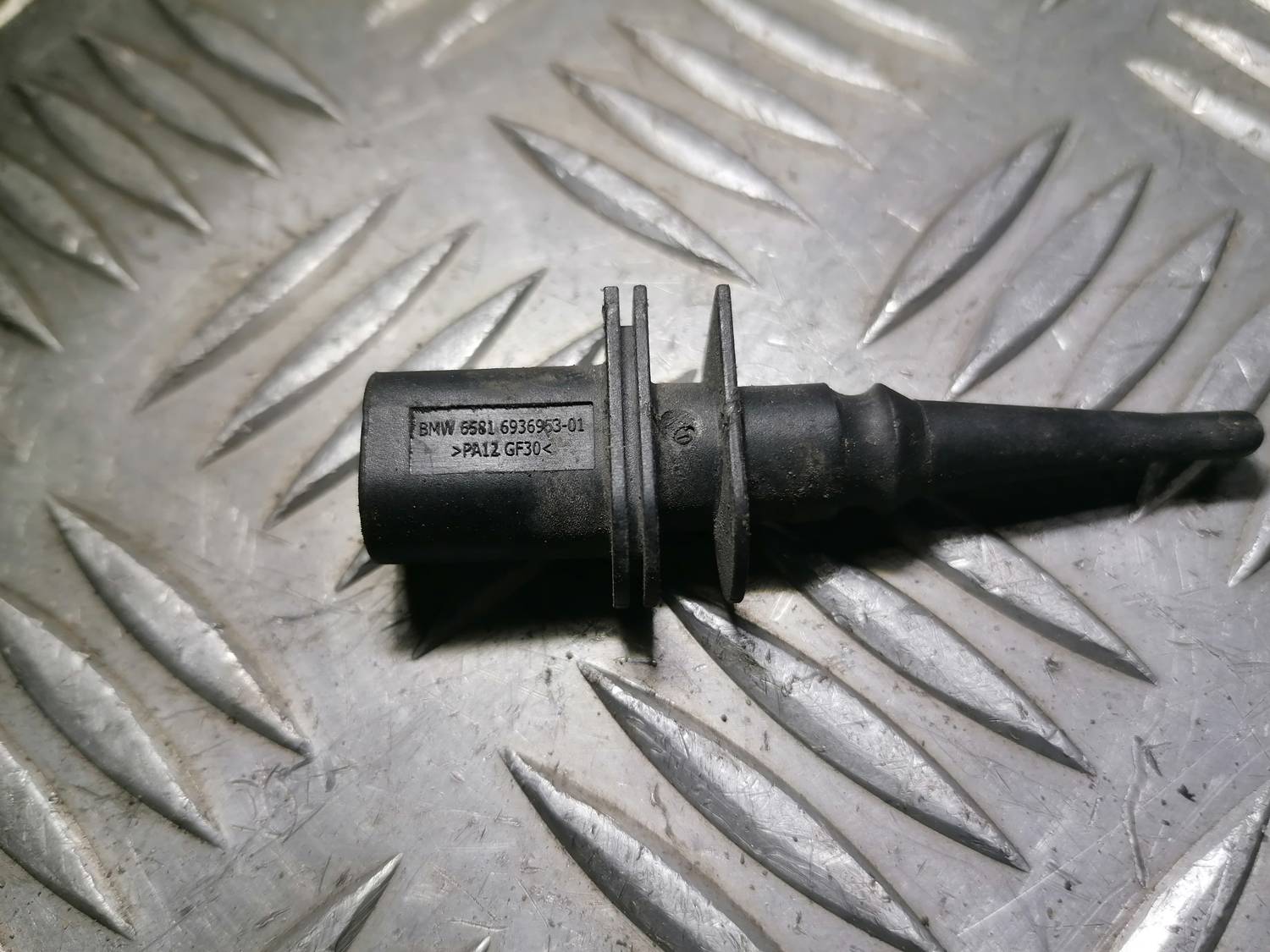 Temperatūras devejs priekš BMW 318D E91 2008 TOURING 3 Temperatūras devejs priekš BMW 318D E91 2008 TOURING