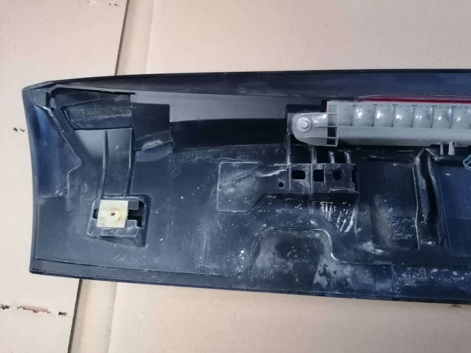 Bagāžnieka vāka spoileris priekš BMW 318D E91 2008 TOURING 3 Bagāžnieka vāka spoileris priekš BMW 318D E91 2008 TOURING