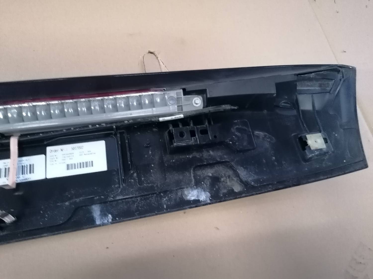 Bagāžnieka vāka spoileris priekš BMW 318D E91 2008 TOURING 4 Bagāžnieka vāka spoileris priekš BMW 318D E91 2008 TOURING