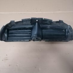 Ieplūdes gaisa deflektors/Difuzors priekš BMW 318D E91 2008 TOURING