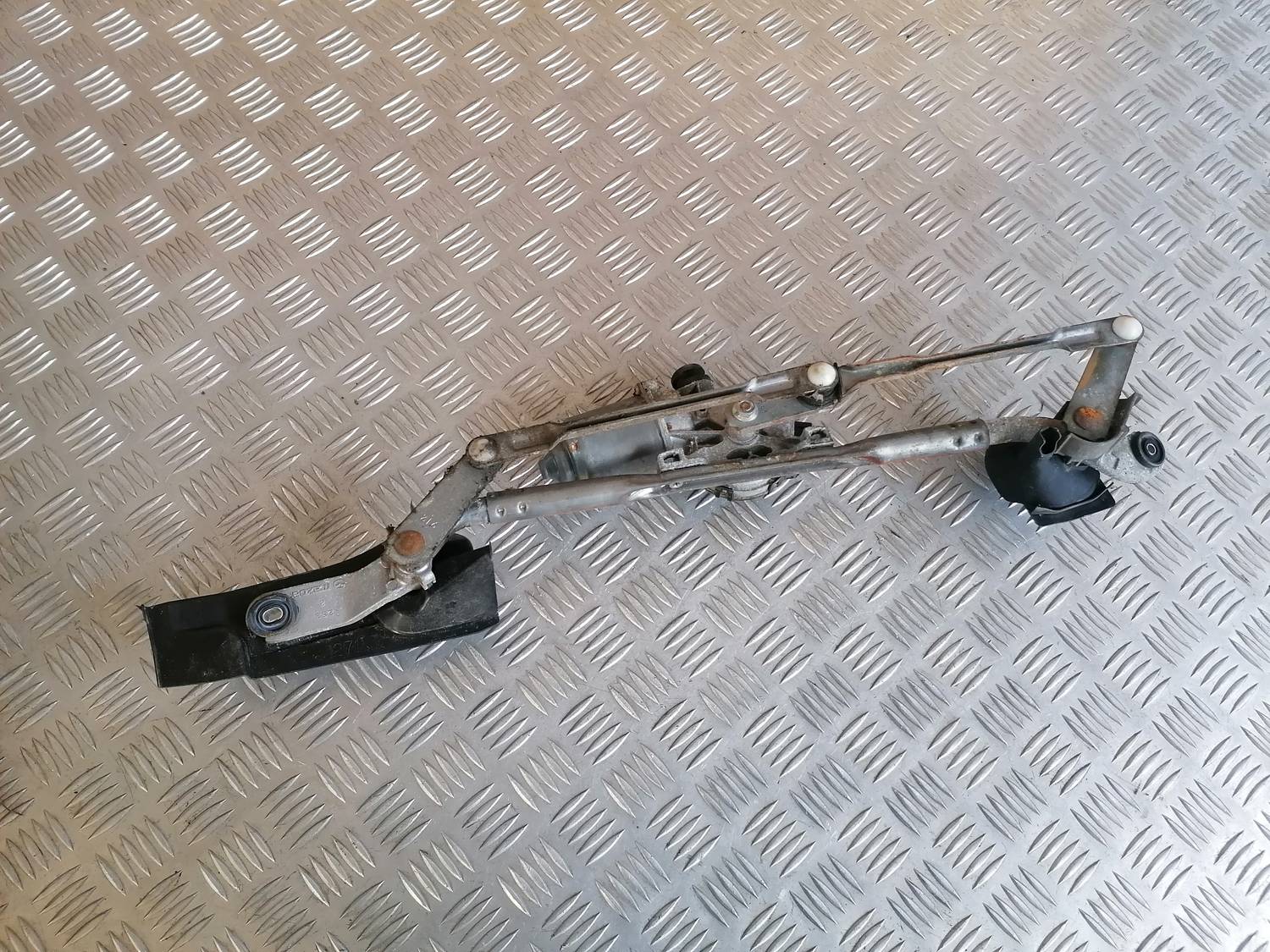 Vējstikla tīrīšanas mehānisms priekš MAZDA 6 2007