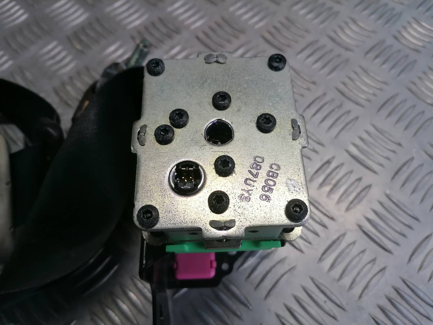 Priekšējā kreisā drošības josta priekš MAZDA 6 2007 4 Priekšējā kreisā drošības josta priekš MAZDA 6 2007