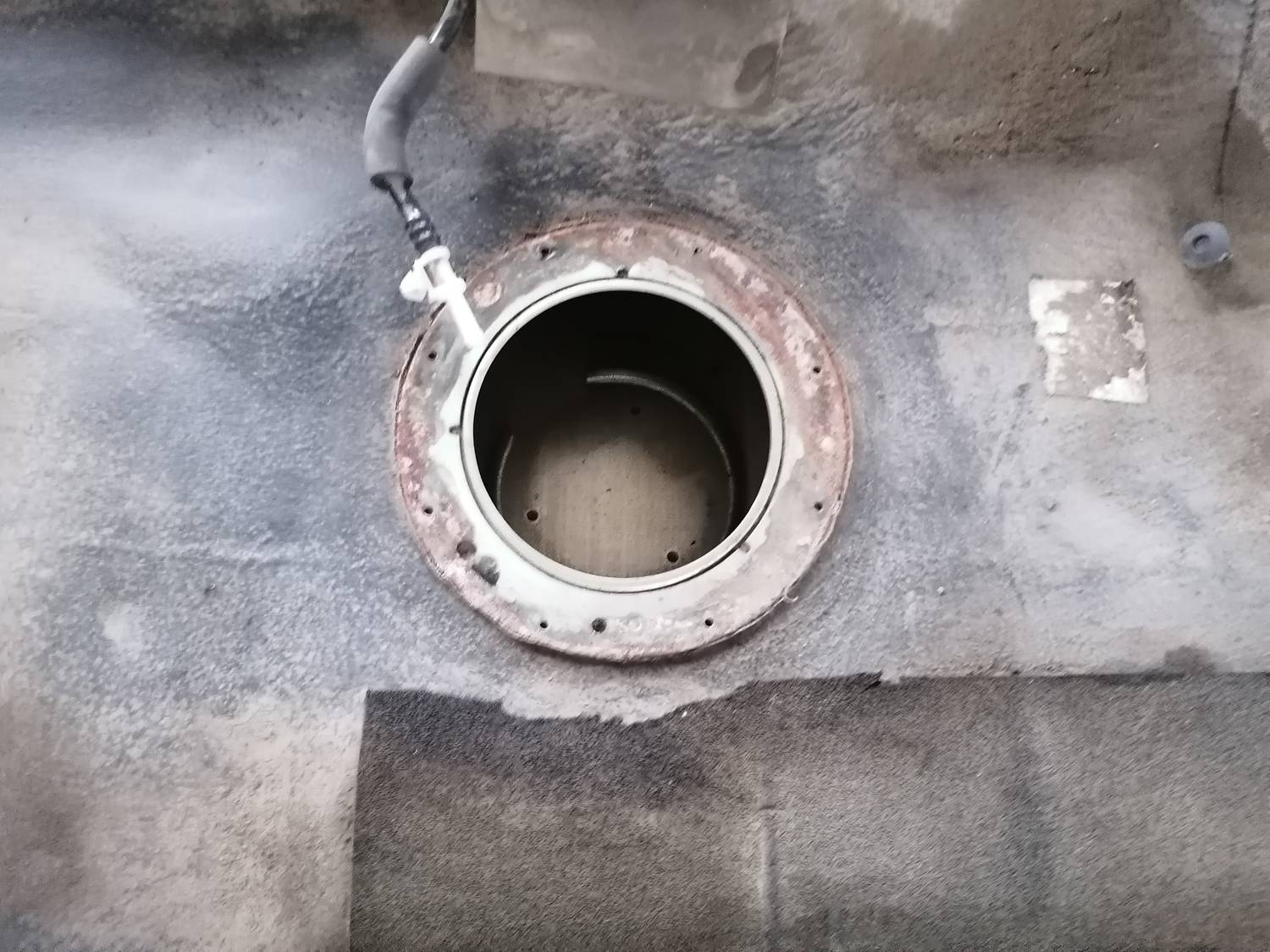 Degvielas tvertne priekš MAZDA 6 2007