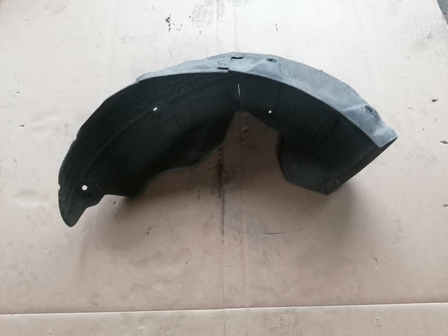 Aizmugurējais kreisais paspārns priekš MAZDA 6 2007 1 Aizmugurējais kreisais paspārns priekš MAZDA 6 2007