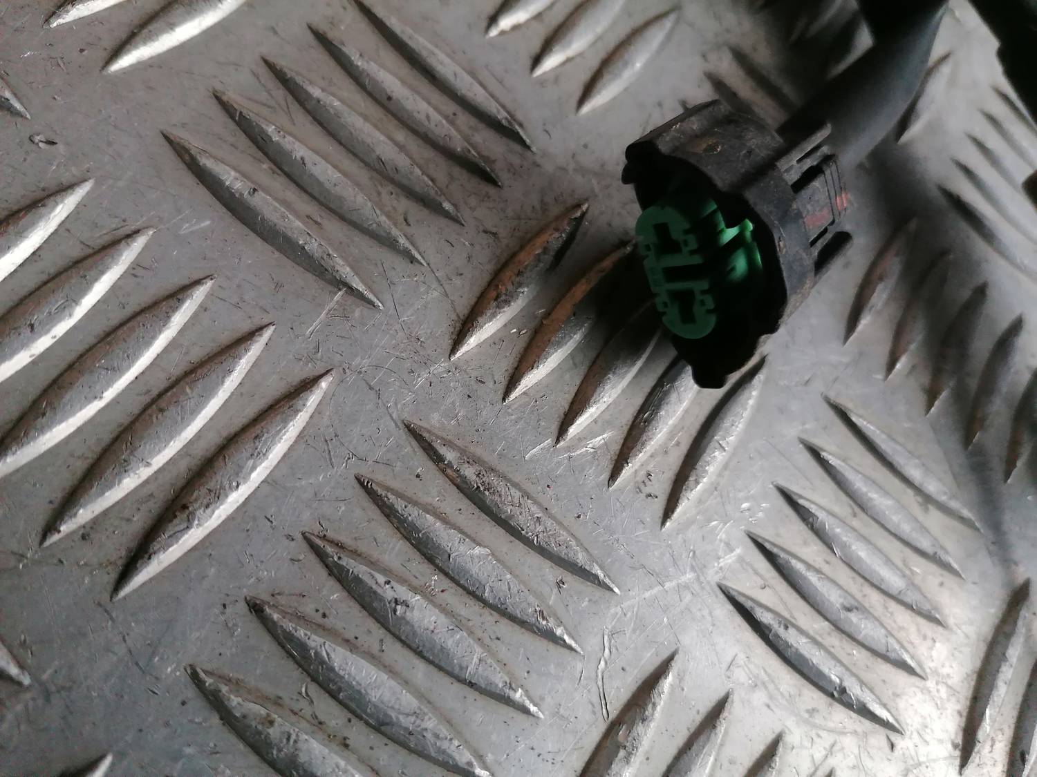 Priekšējo miglas lukturu vads priekš MAZDA 6 2007 3 Priekšējo miglas lukturu vads priekš MAZDA 6 2007