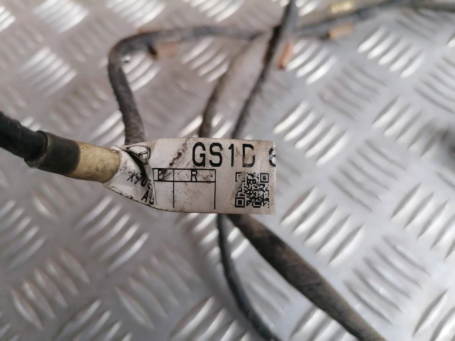 Priekšējo miglas lukturu vads priekš MAZDA 6 2007 4 Priekšējo miglas lukturu vads priekš MAZDA 6 2007