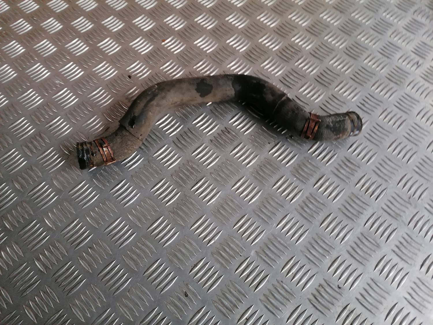 Dzesēšanas caurule priekš MAZDA 6 2007 2 Dzesēšanas caurule priekš MAZDA 6 2007