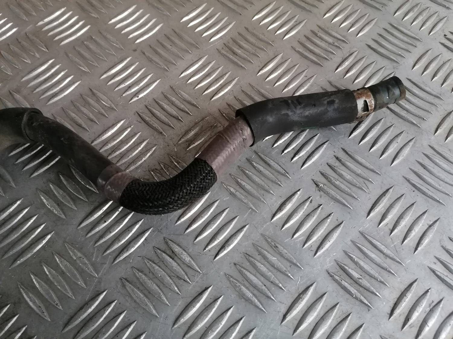 Dzesēšanas caurule priekš MAZDA 6 2007 3 Dzesēšanas caurule priekš MAZDA 6 2007