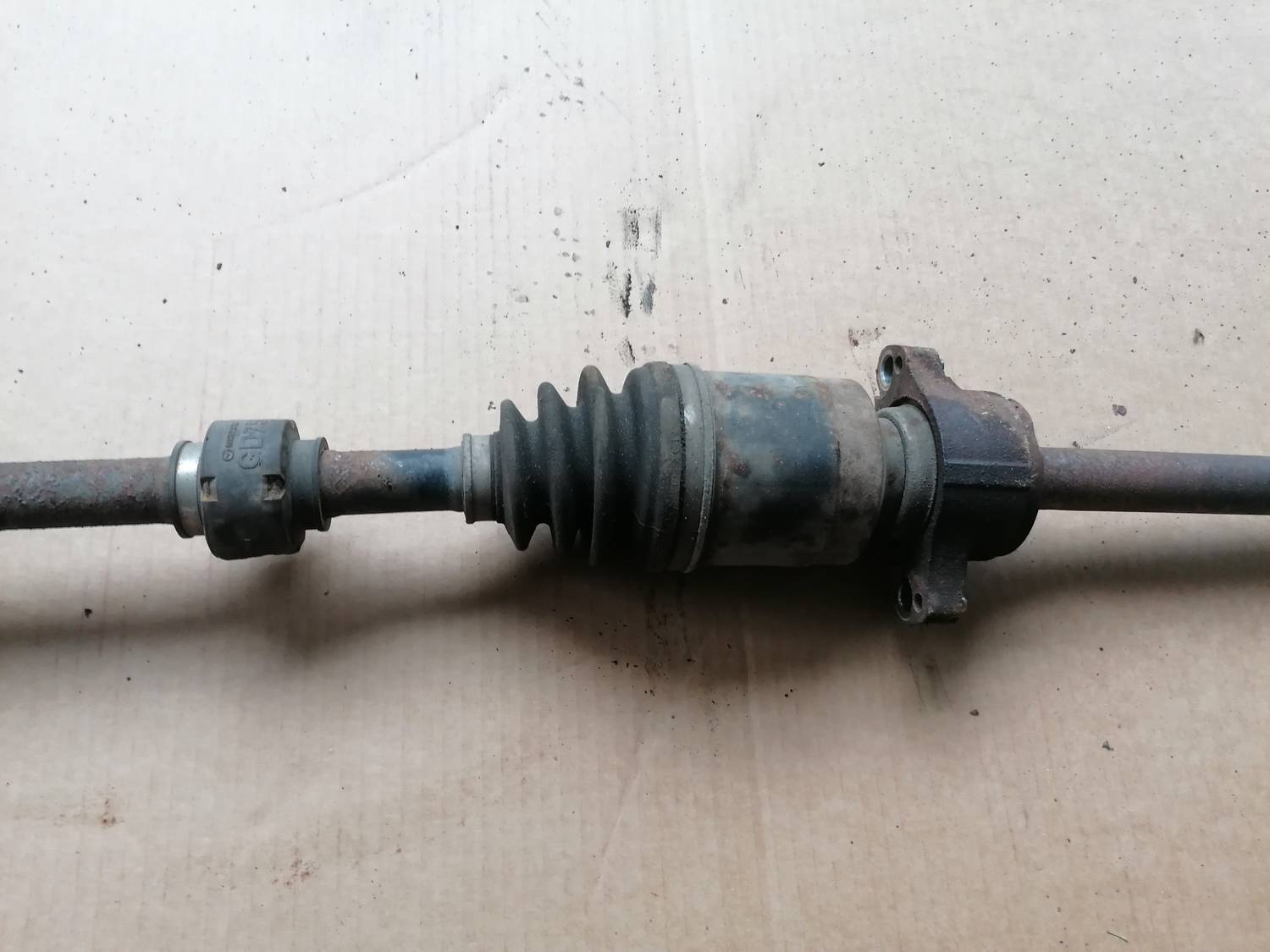 Pusass priekšēja labā priekš MAZDA 6 2007 4 Pusass priekšēja labā priekš MAZDA 6 2007