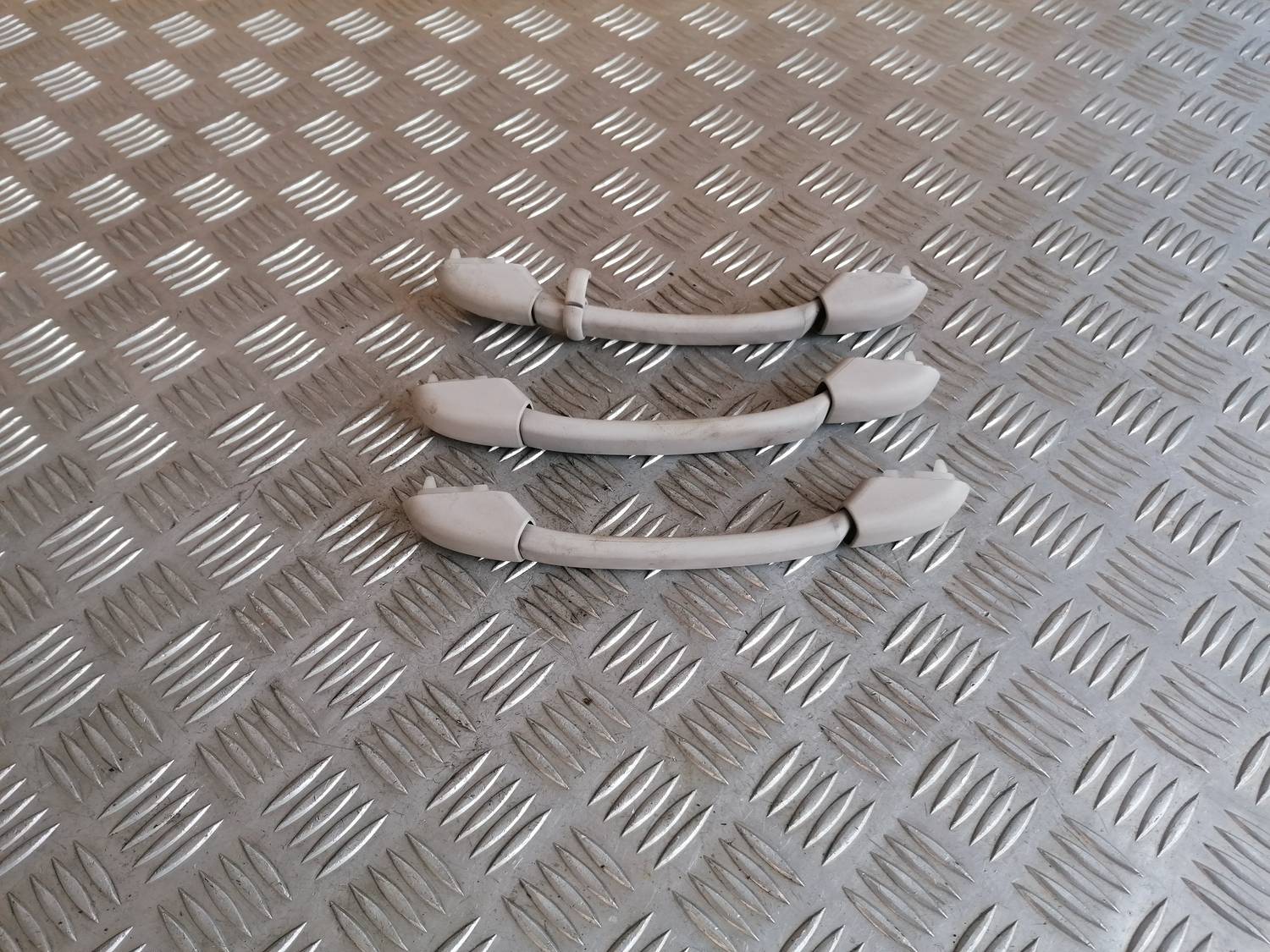 Salona rokturis griestos priekš XSARA PICASSO 2003 1 Salona rokturis griestos priekš XSARA PICASSO 2003