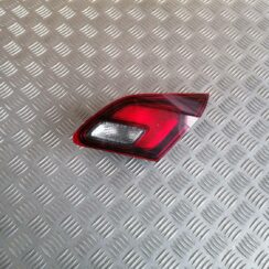 Bagāžnieka vāka labais lukturis priekš OPEL ASTRA J 2012