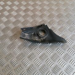 Vējstikla uzlikas (deflektora) režģis priekš OPEL ASTRA J 2012