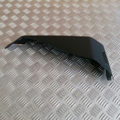 Aizmugurēja sēdekļa atzveltnes plastmasas uzlika priekš OPEL ASTRA J 2012