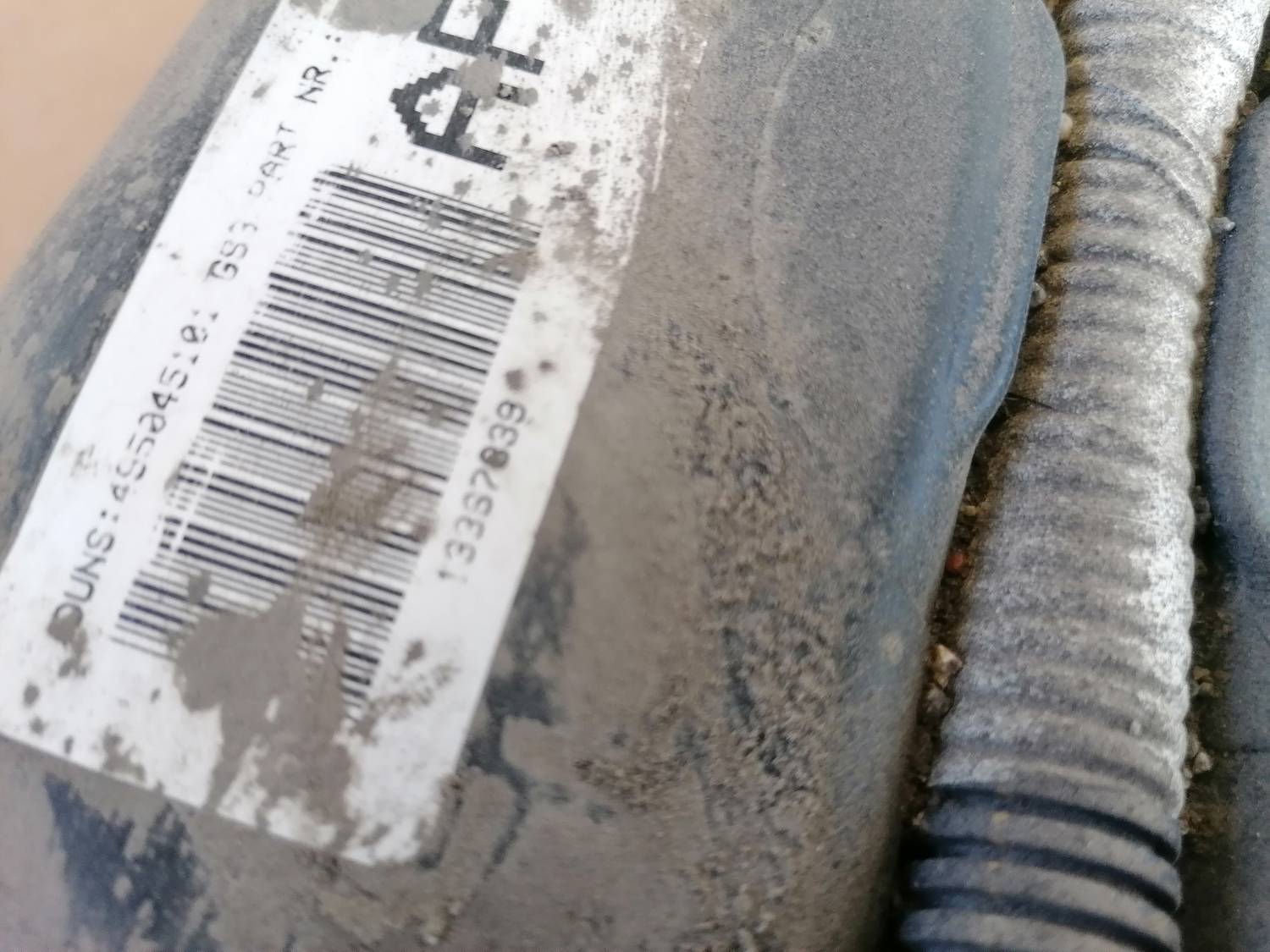 Degvielas tvertne priekš OPEL ASTRA J 2012 6 Degvielas tvertne priekš OPEL ASTRA J 2012