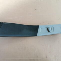 Vidējas salona statnes apdare priekš OPEL ASTRA J 2012