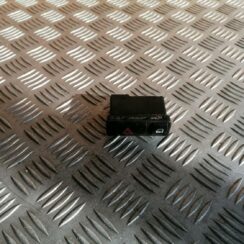 Mērinstrumentu paneļa pārslēgšanas pogas priekš BMW 318D E46 2002 SEDAN