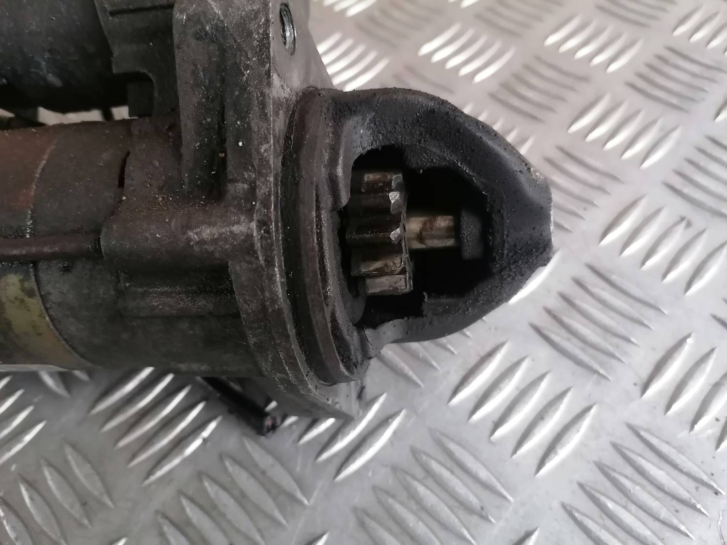 Starteris priekš BMW 318D E46 2002 SEDAN