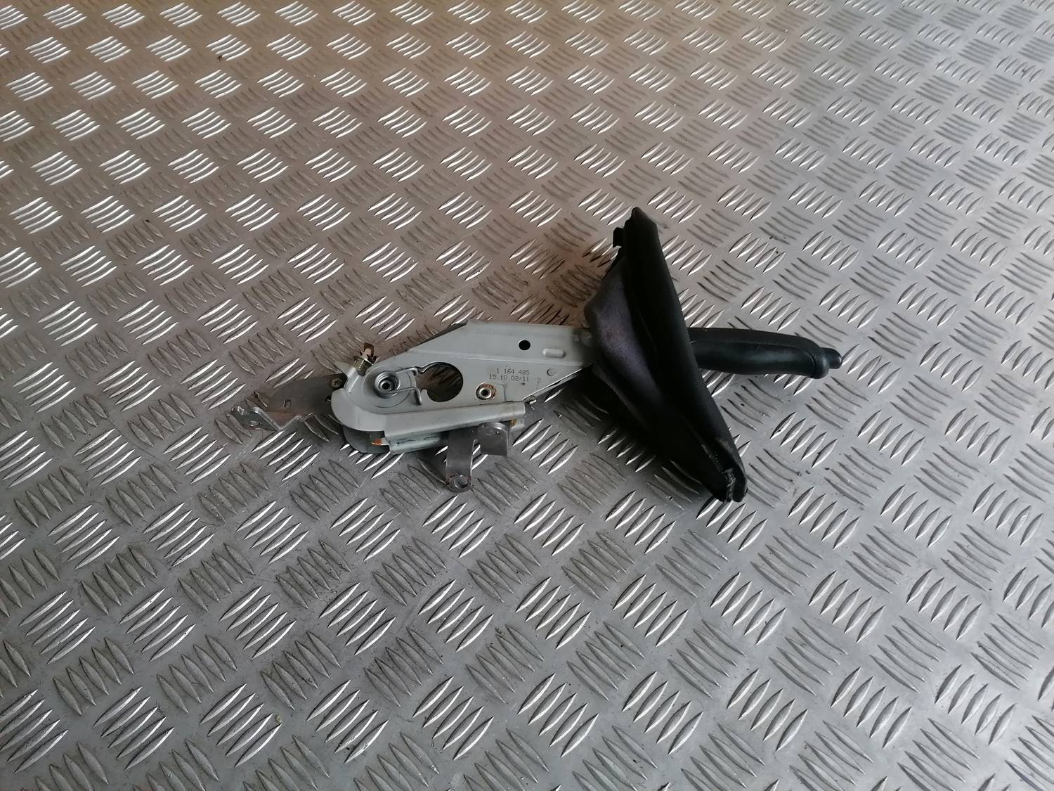 Stāvbremzes svira priekš BMW 318D E46 2002 SEDAN