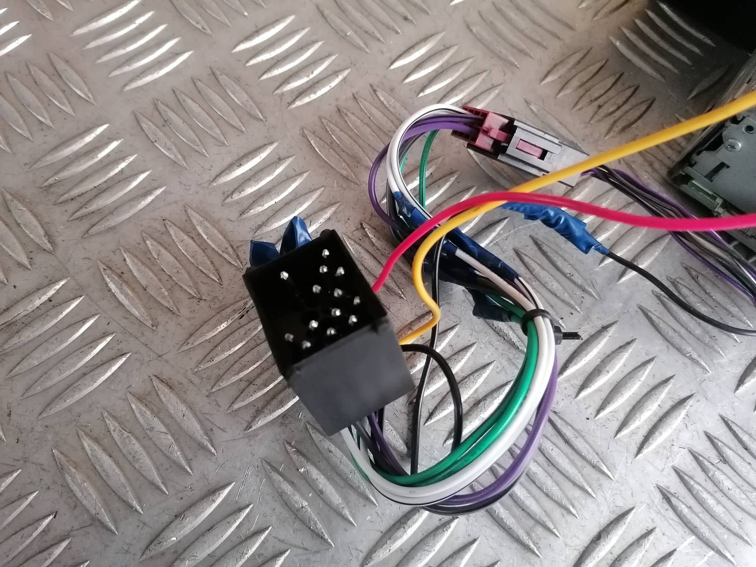 CD/DVD/Navigācijas bloks priekš BMW 318D E46 2002 SEDAN