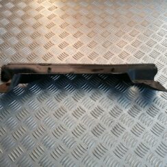 Radiatoru augšēja uzlika priekš BMW 318D E46 2002 SEDAN