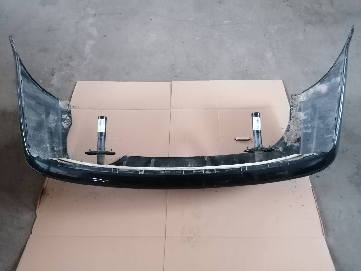 Aizmugures buferis priekš BMW 318D E46 2002 SEDAN 1 Aizmugures buferis priekš BMW 318D E46 2002 SEDAN