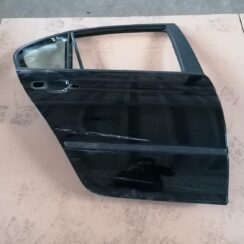 Aizmugurējās labās durvis priekš BMW 318D E46 2002 SEDAN