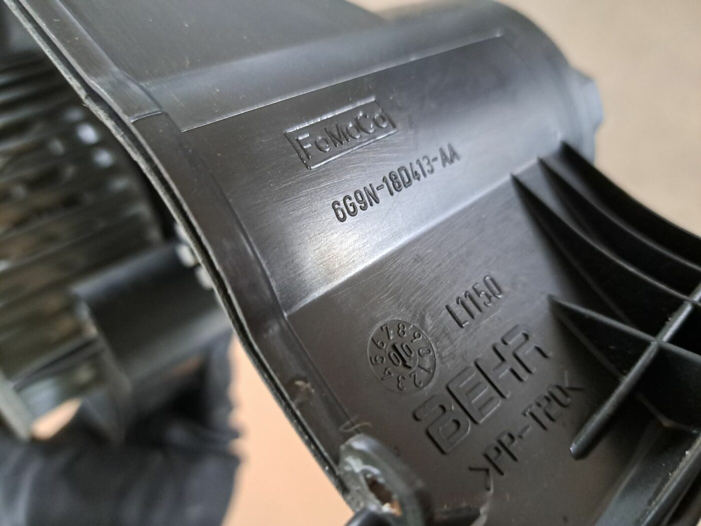 Salona ventilators priekš VOLVO V70 2009 4 Salona ventilators priekš VOLVO V70 2009