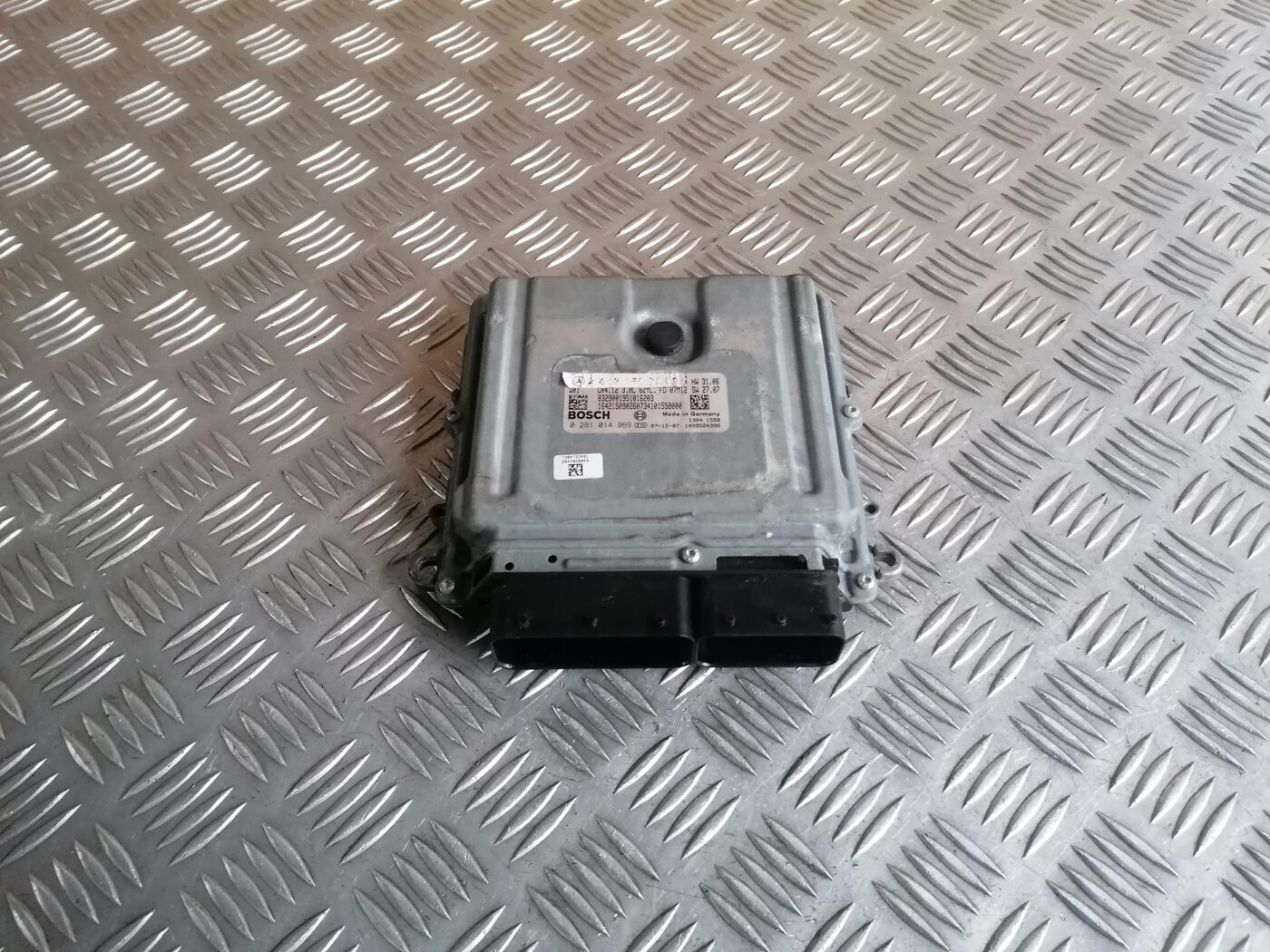 Dzinēja vadības bloks priekš MERCEDES BENZ ML280 2008 OBSIDIAN BLACK 1 Dzinēja vadības bloks priekš MERCEDES BENZ ML280 2008 OBSIDIAN BLACK