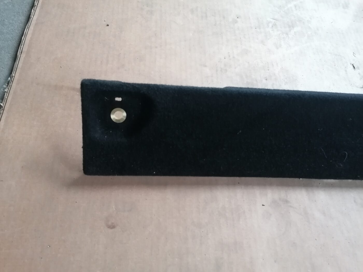 Bagāžnieka grīdas daļa priekš MERCEDES BENZ ML280 2008 OBSIDIAN BLACK