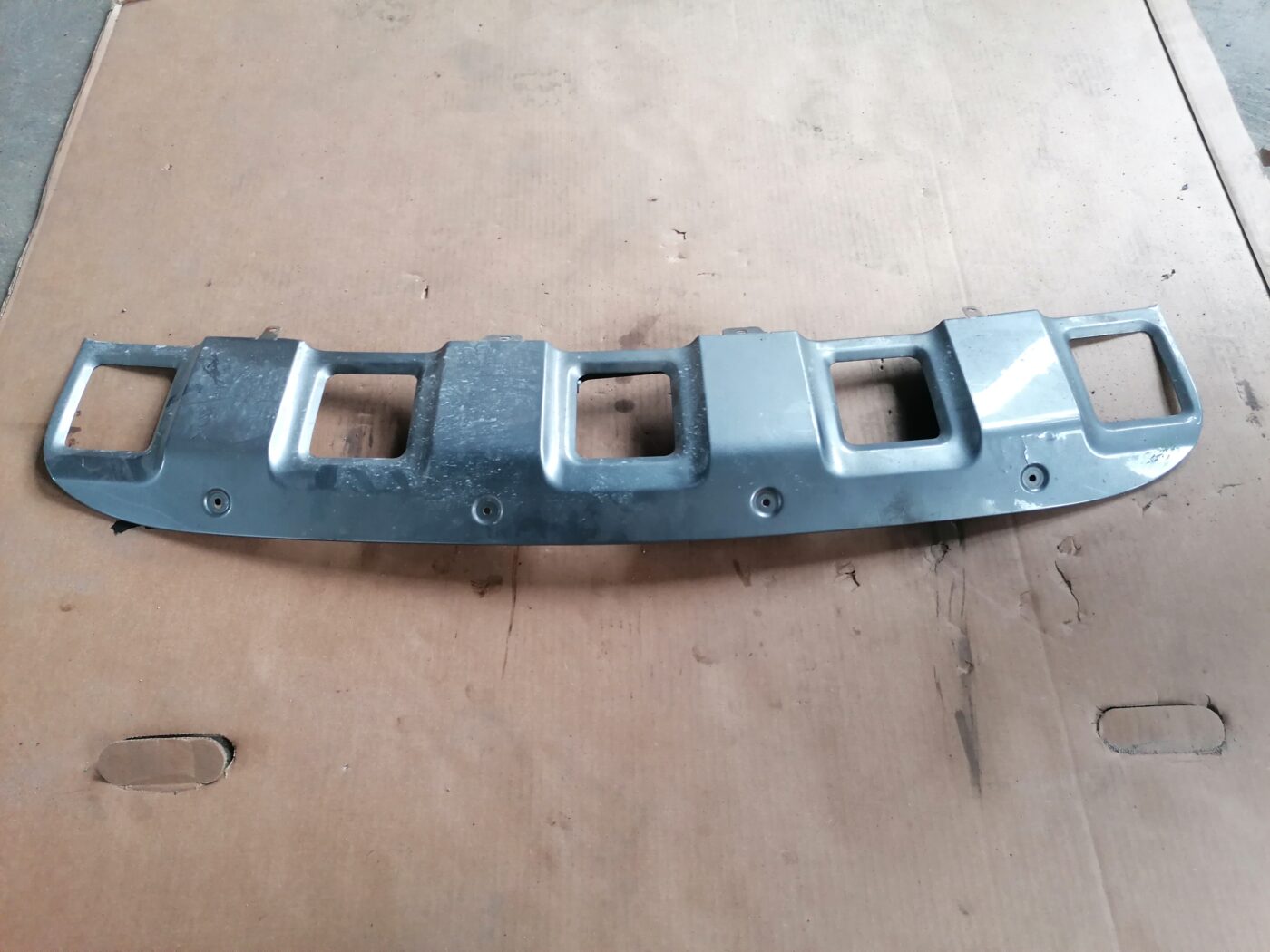 Priekšēja bufera uzlika priekš MERCEDES BENZ ML280 2008 OBSIDIAN BLACK 1 Priekšēja bufera uzlika priekš MERCEDES BENZ ML280 2008 OBSIDIAN BLACK