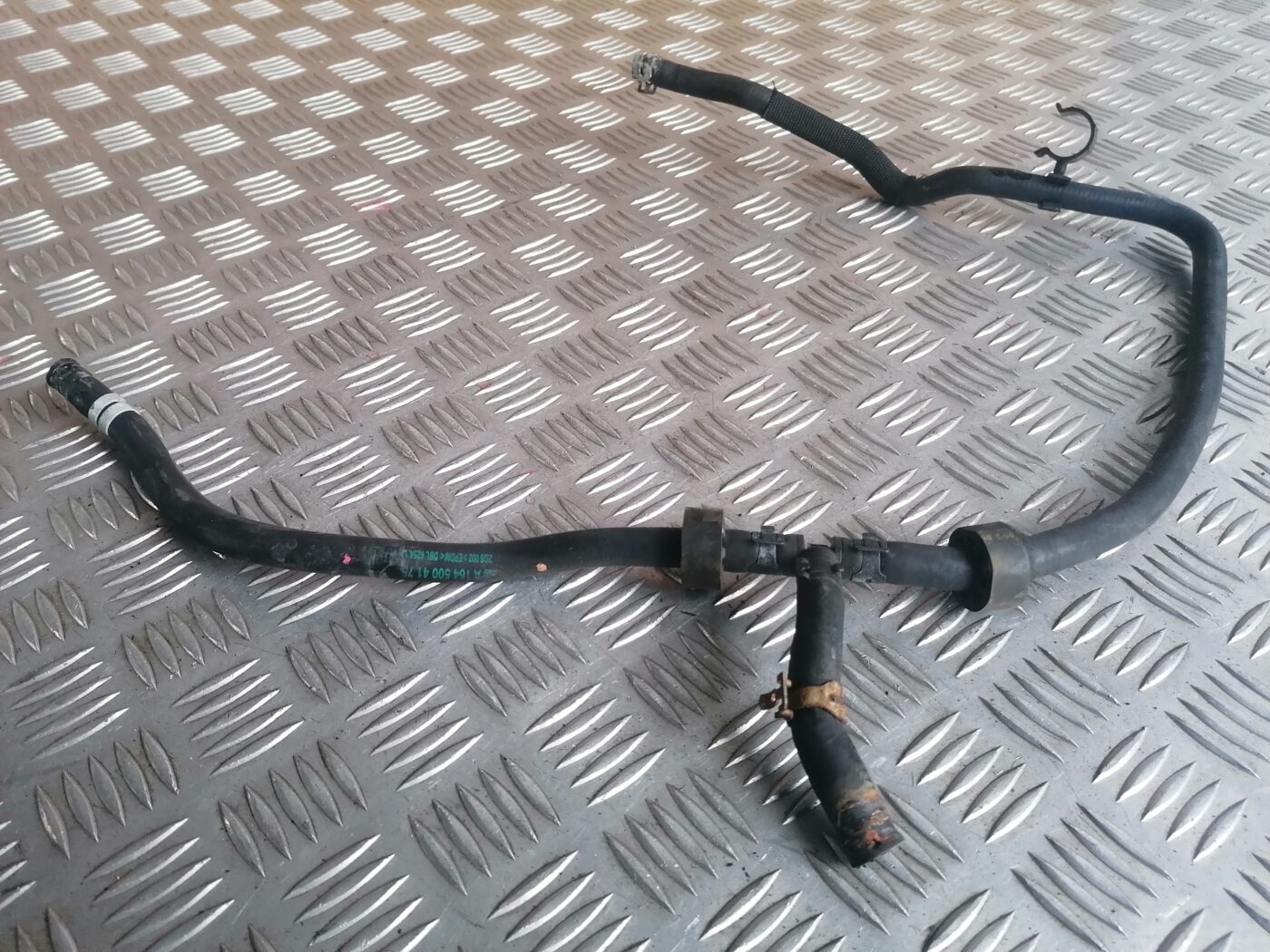 Dzesēšanas caurule priekš MERCEDES BENZ ML280 2008 OBSIDIAN BLACK