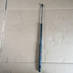 Pārsega amortizators priekš MERCEDES BENZ ML280 2008 OBSIDIAN BLACK