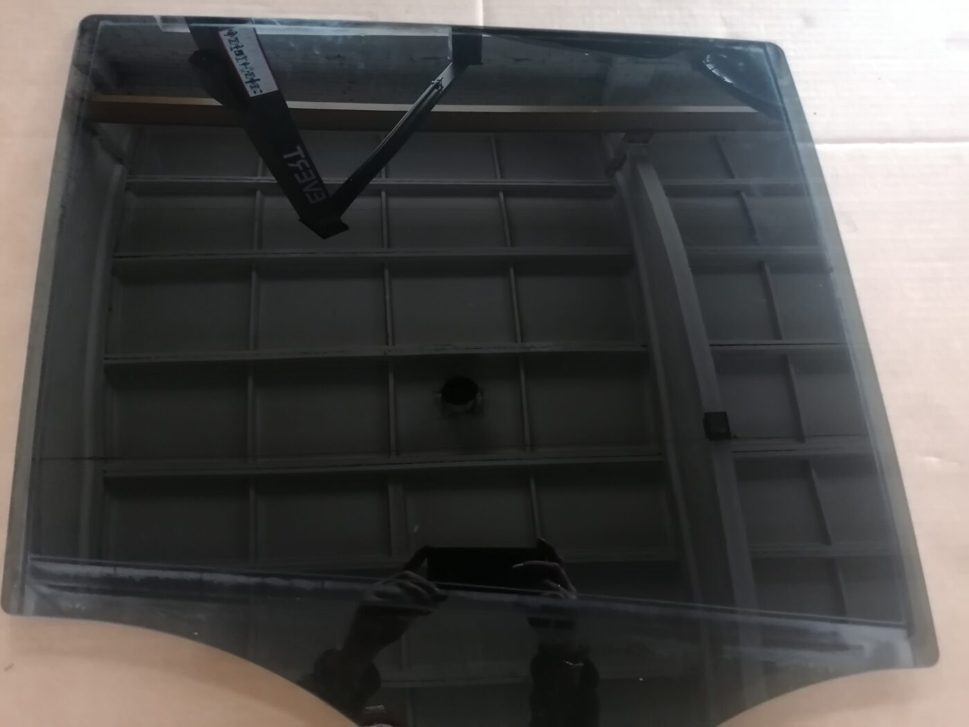 Aizmugurējo labo durvju stikls priekš MERCEDES BENZ ML280 2008 OBSIDIAN BLACK