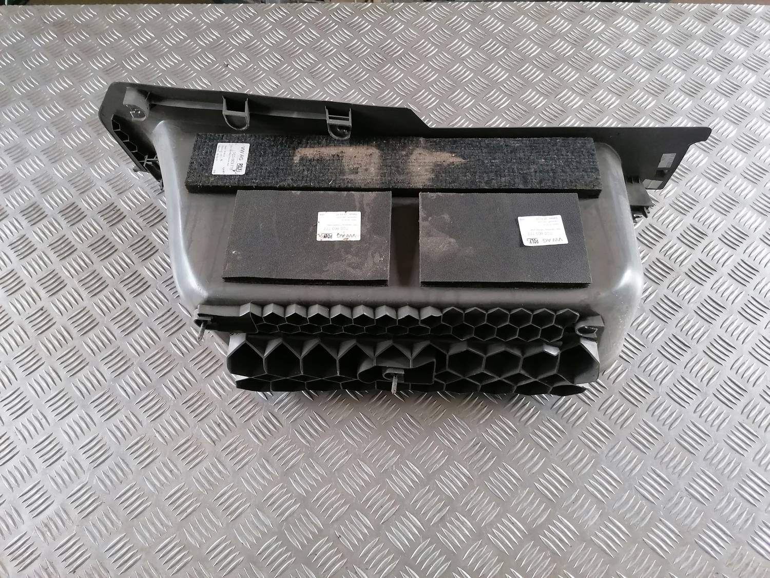 Sliekšņa/Kabīnes kāpnes priekš VW CRAFTER 2018 2 Sliekšņa/Kabīnes kāpnes priekš VW CRAFTER 2018