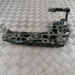 Aizmugurēja bufera kronšteins priekš VW CRAFTER 2018