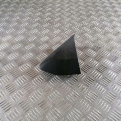 Durvju stikla moldings priekš VW CRAFTER 2018