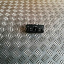 Gaismas slēdzis priekš VOLVO V70 2009