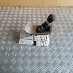 Ātrumu pārslēgšanas slēdzis priekš VOLVO V70 2009